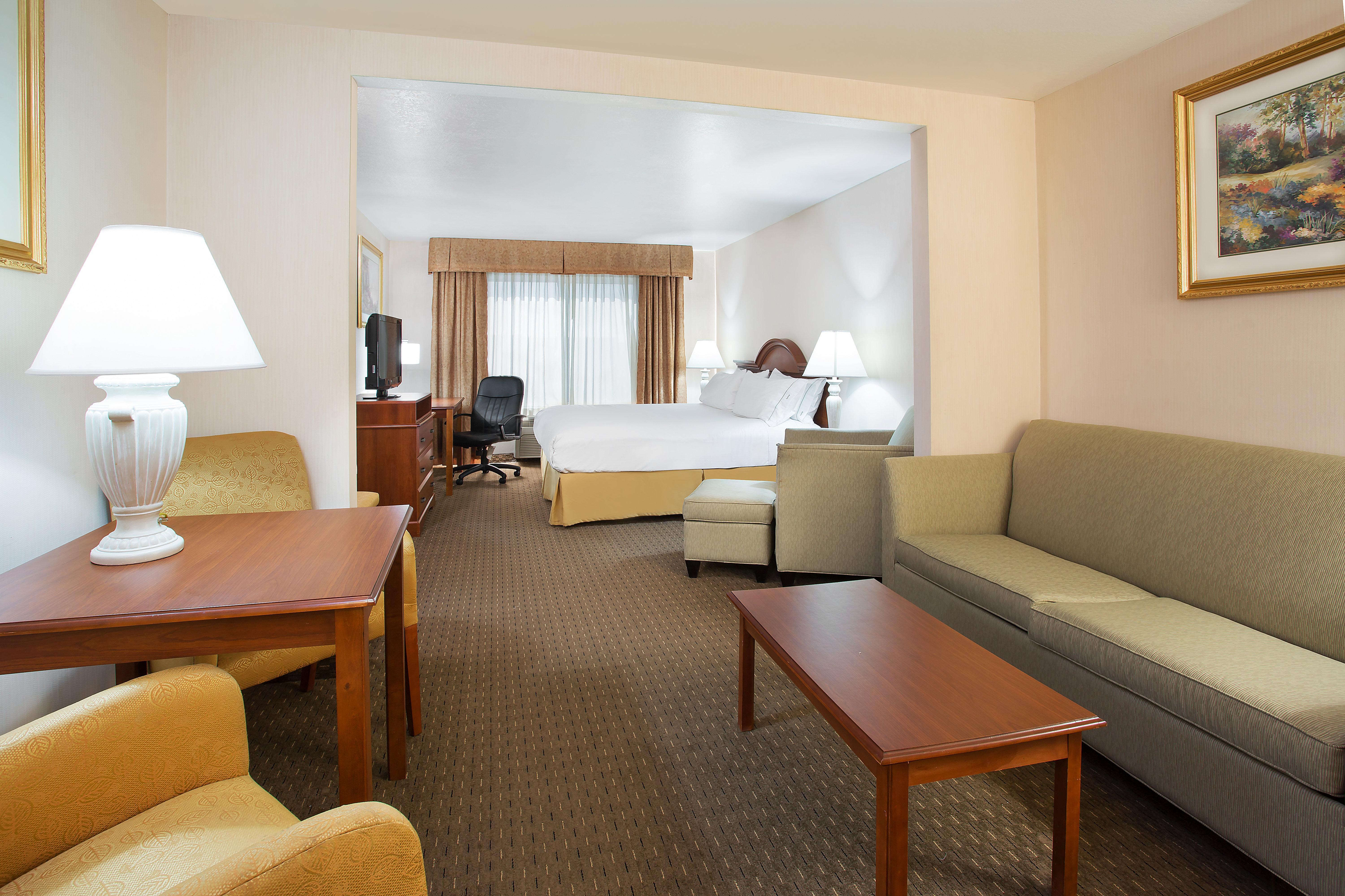 Holiday Inn Express Hotel & Suites Marion By Ihg Ngoại thất bức ảnh