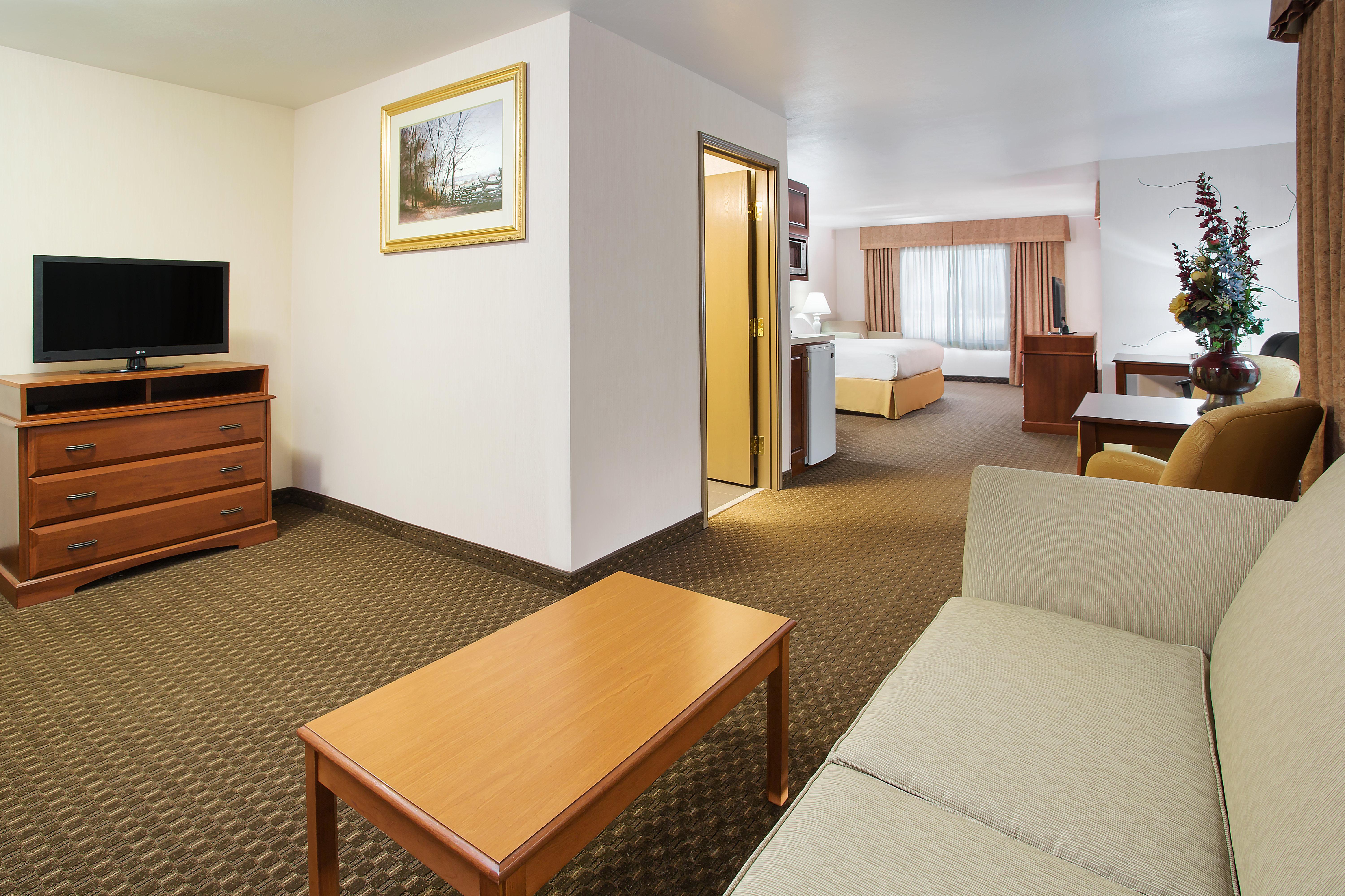 Holiday Inn Express Hotel & Suites Marion By Ihg Ngoại thất bức ảnh