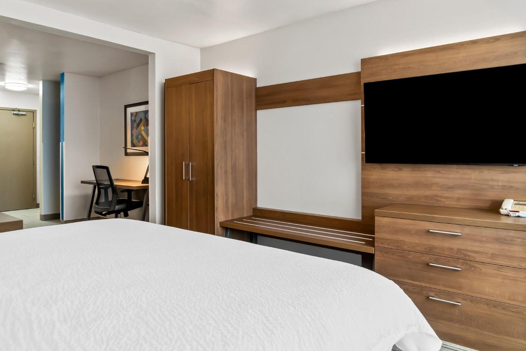 Holiday Inn Express Hotel & Suites Marion By Ihg Ngoại thất bức ảnh