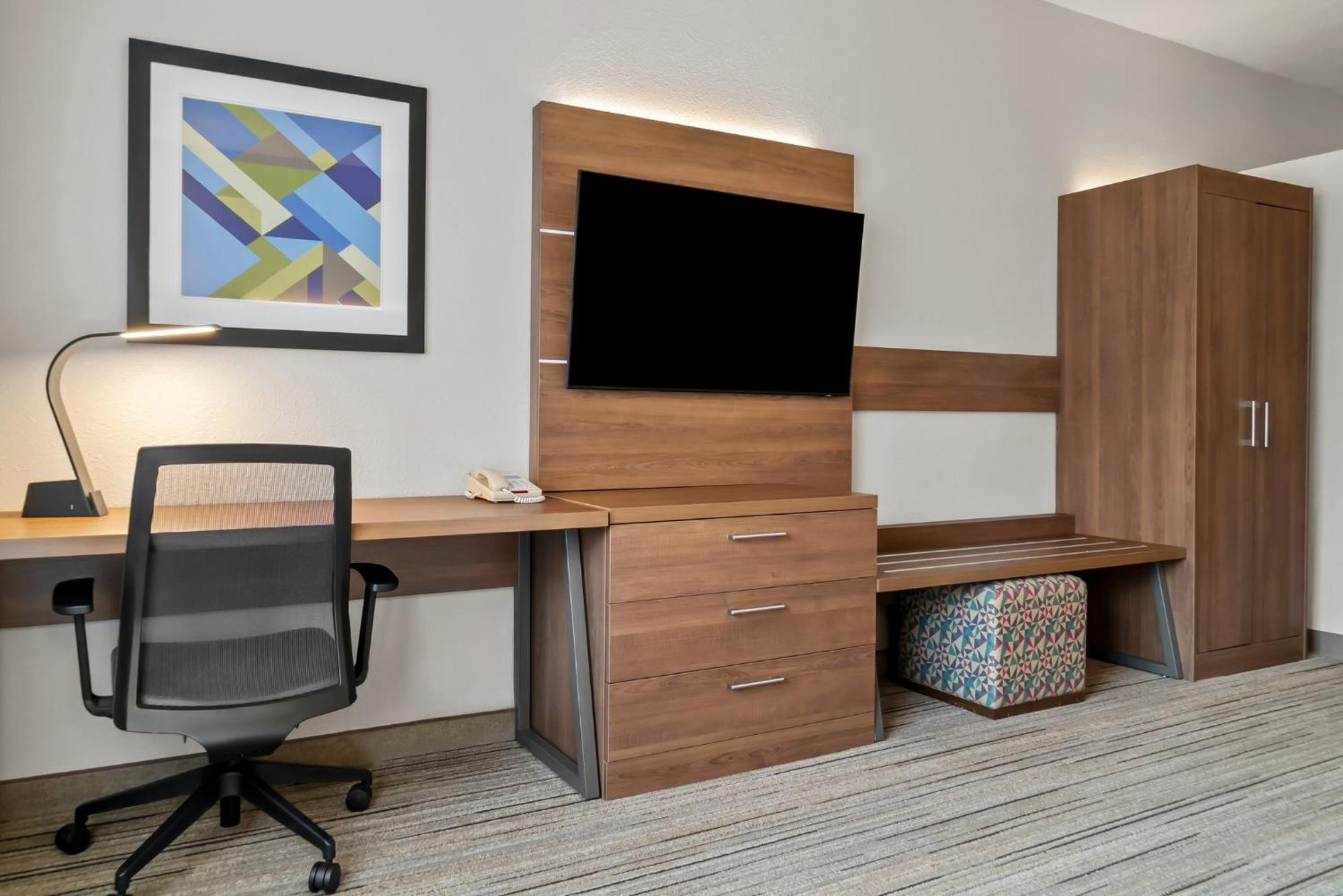 Holiday Inn Express Hotel & Suites Marion By Ihg Ngoại thất bức ảnh